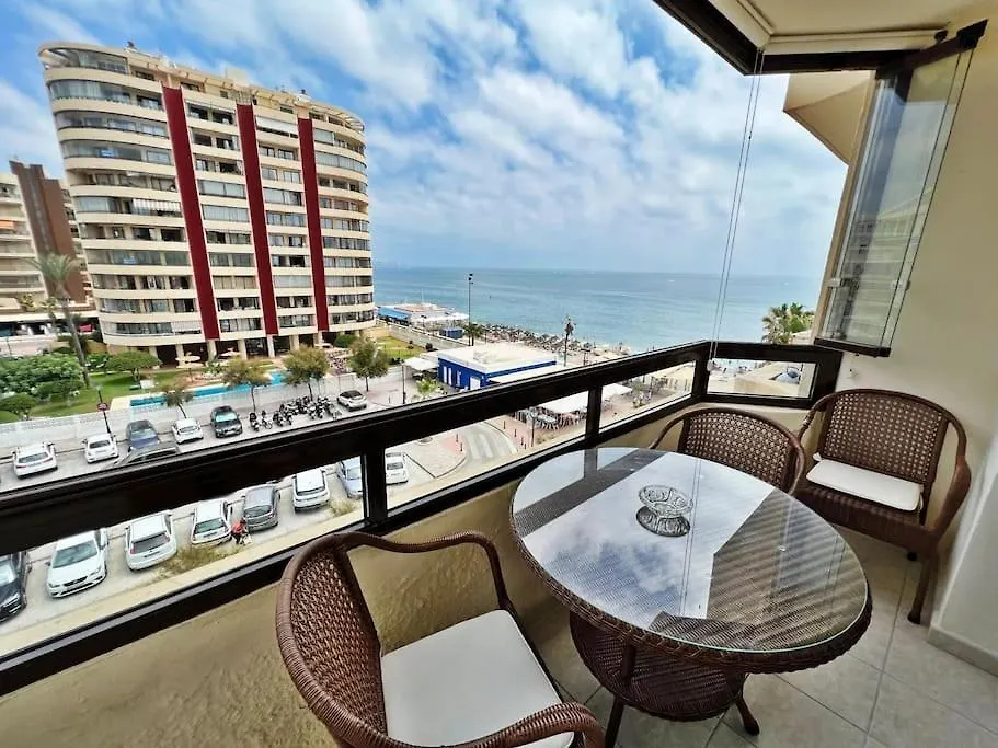 Apartamento Primera Linea De Playa Con Vistas Al Mar Fuengirola España
